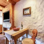 Alpenherz Apartamento *